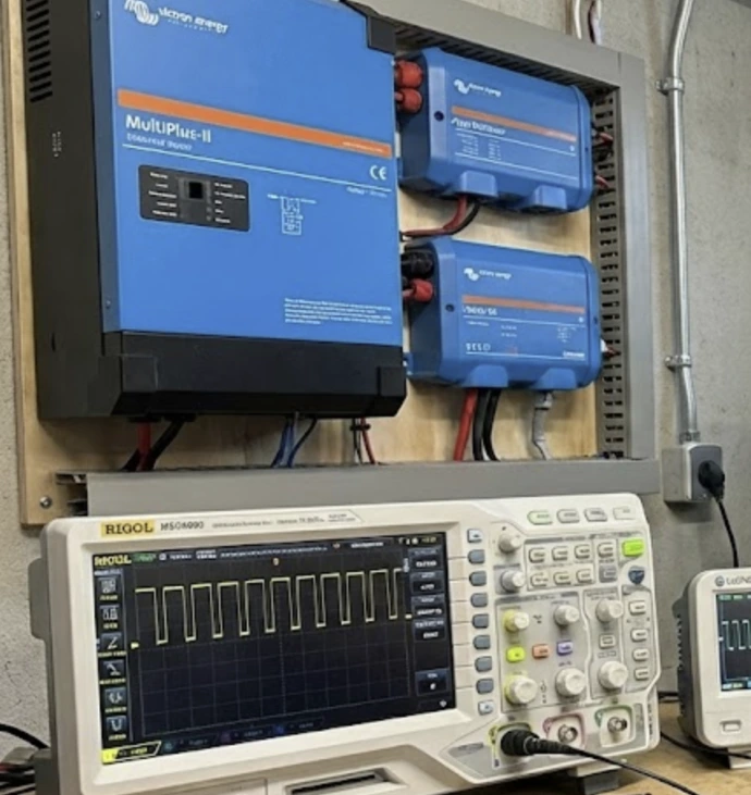 Onduleurs victron et oscilloscope diagnostic